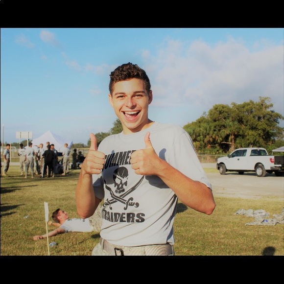 Meet your Posher, Sandra - Picture 4 of 8